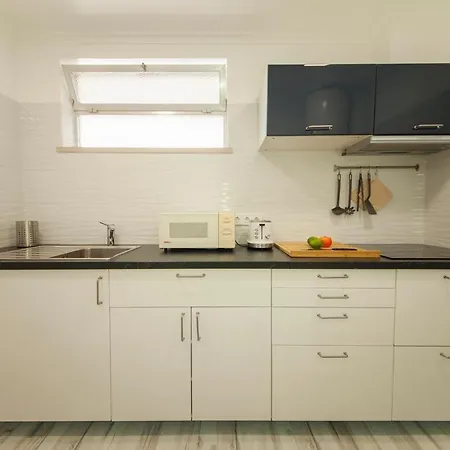 A25 - Rocha Mar Apartment