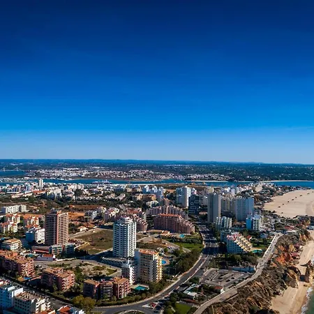 A25 - Rocha Mar Apartment